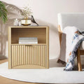 Design Cannelé | Table de Chevet en Chêne de 58 cm | Table de Chevet Moderne en Bois Imperméable avec Tiroir et Rangement | Meuble de Chambre à Coucher | Couleur Chêne Clair | Lot de 2